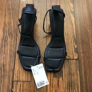 H&M Black Sandals size 7